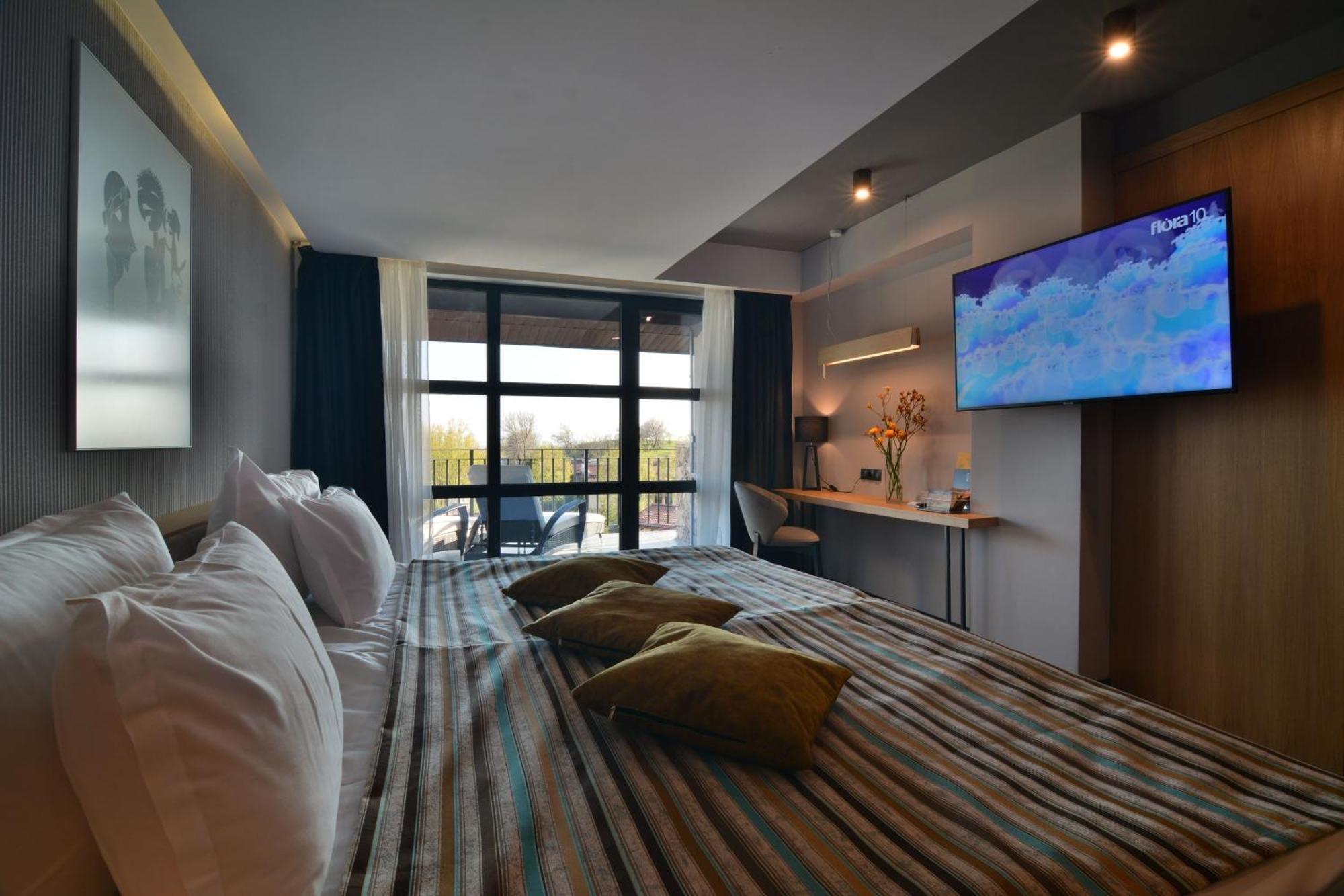 Boutique Hotel By Blacksearama Balchik Esterno foto